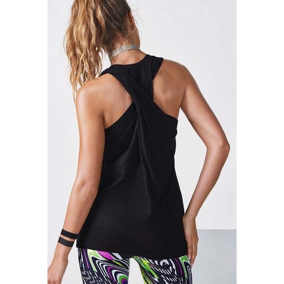 Fabletics Tops - FABLETICS Black Pryor Twist Back Tank